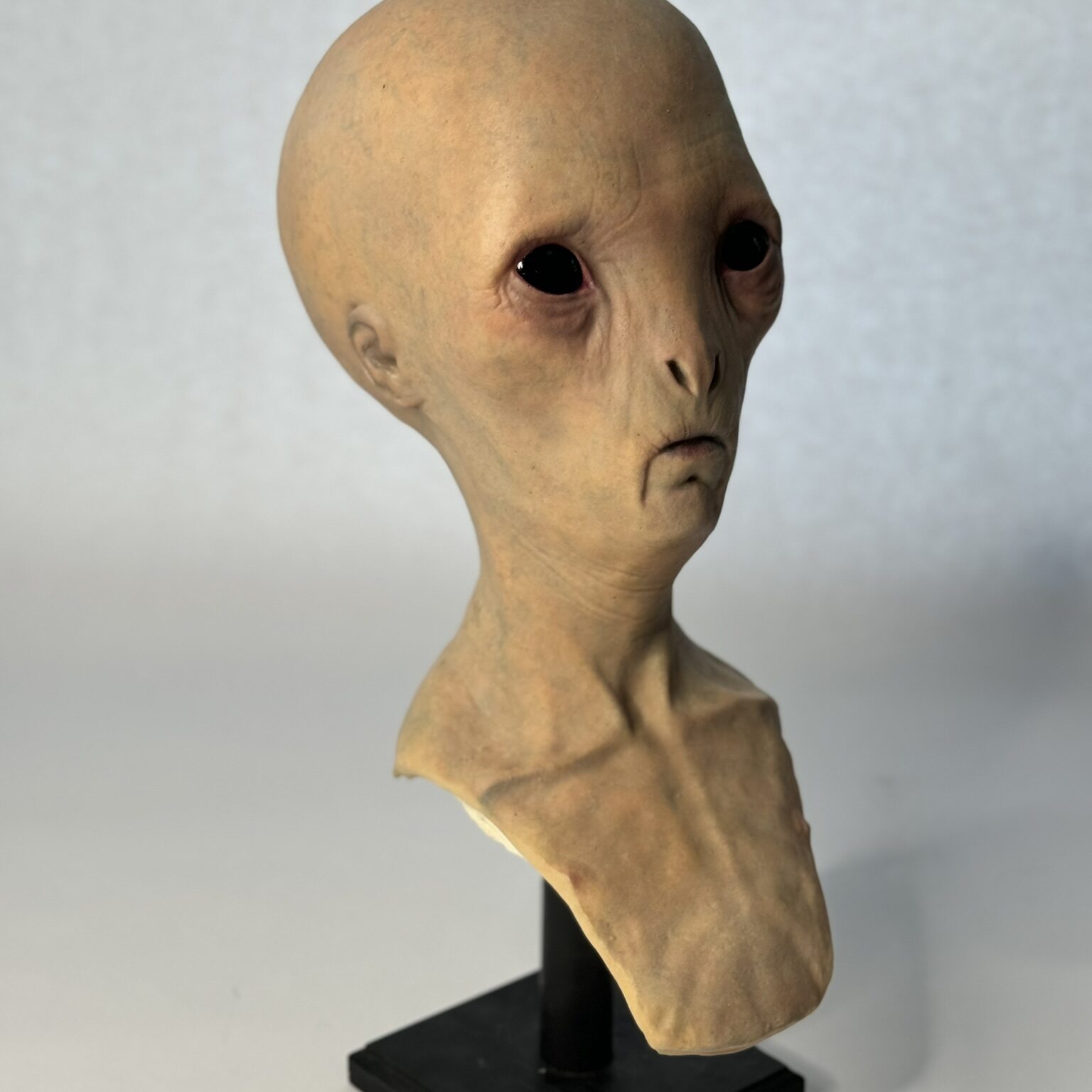 Lifelike Sculptures - Stunning full-sized statues | Realistic Creations